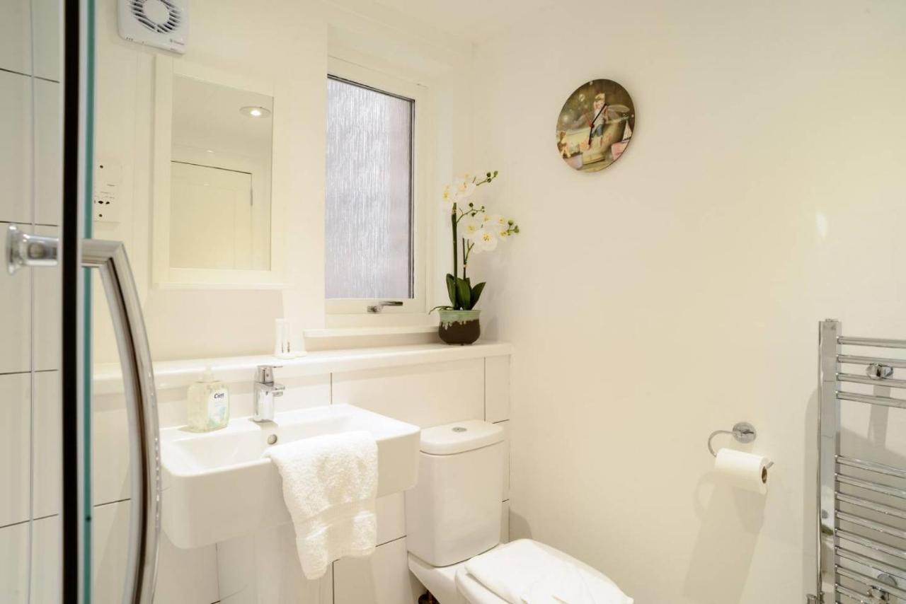 Altido Lovely Apartment For 4 With Free Parking Эдинбург Экстерьер фото